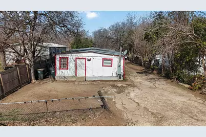 814 Alabama Street, San Marcos, TX 78666 - Photo 2