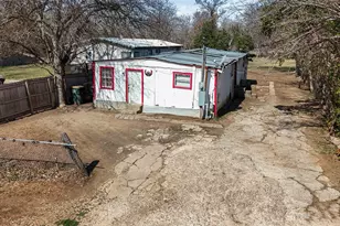 814 Alabama St, San Marcos, TX 78666 - Photo 4