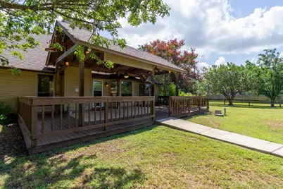 53 Tina's Trail, Martindale, TX 78655 - Photo 16