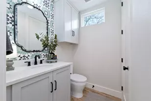 2004 Chestnut Ave, Austin, TX 78722 - Photo 16