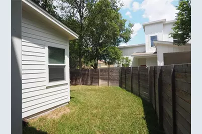 6913 Providence Avenue #A, Austin, TX 78752 - Photo 28