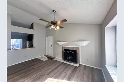 1411 Gracy Farms Lane #102, Austin, TX 78758 - Photo 2