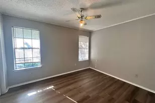 1411 Gracy Farms Ln, Austin, TX 78758 - Photo 8