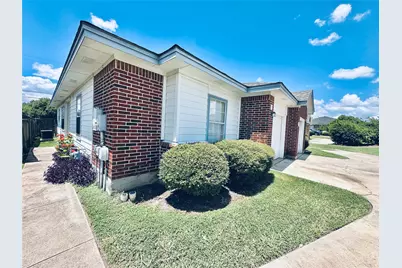 2873 Southampton Way #B, Round Rock, TX 78664 - Photo 1