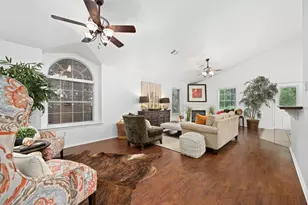 10713 Chippenhook Ct, Austin, TX 78748 - Photo 4