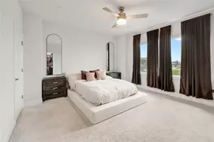 207 Flowers Ave, Hutto, TX 78634 - Photo 14