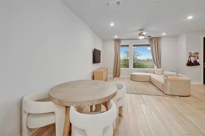 207 Flowers Avenue, Hutto, TX 78634 - Photo 6