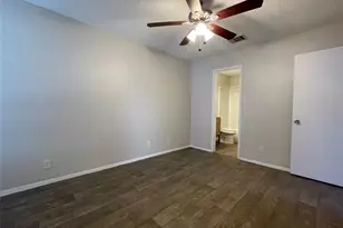 10700 Topperwein Dr, Austin, TX 78758 - Photo 10