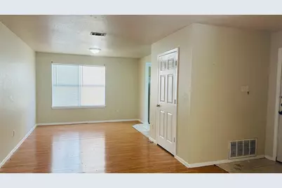 2222 Katy Lane #B, Georgetown, TX 78626 - Photo 6