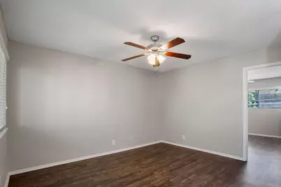 2810 Salado Street #115, Austin, TX 78705 - Photo 6