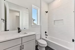 1242 Robin Trail, Round Rock, TX 78681 - Photo 10