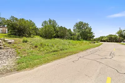 109 Cowal Drive N, Spicewood, TX 78669 - Photo 16