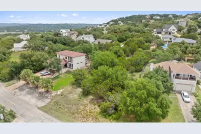 109 Cowal Drive N, Spicewood, TX 78669 - Photo 14