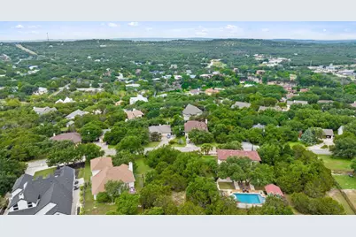 109 Cowal Drive N, Spicewood, TX 78669 - Photo 6