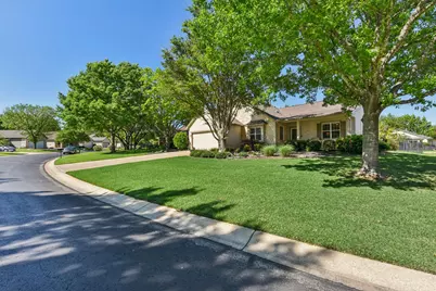 200 Scurry Pass, Georgetown, TX 78633 - Photo 4