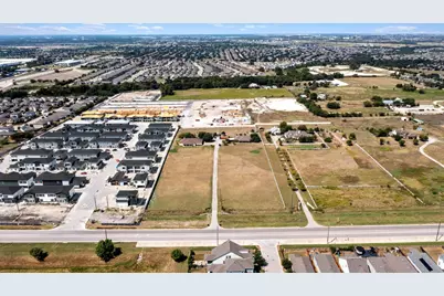 8010 County Road 110 Road, Round Rock, TX 78665 - Photo 2