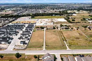 8010 County Road 110 Rd, Round Rock, TX 78665 - Photo 2