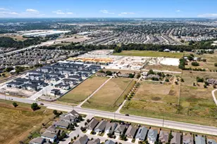 8010 County Road 110 Rd, Round Rock, TX 78665 - Photo 4