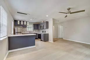 1806 Dixie Ln, Round Rock, TX 78664 - Photo 4