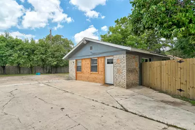 1806 Dixie Lane, Round Rock, TX 78664 - Photo 2