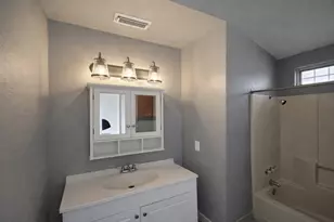 6901 Shannon Dr, Austin, TX 78724 - Photo 10