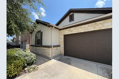 147 Mary Max Circle, San Marcos, TX 78666 - Photo 2