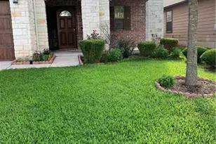14320 Lake Victor Dr, Pflugerville, TX 78660 - Photo 2