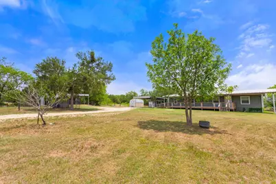 411 Fm 86 Highway, Red Rock, TX 78662 - Photo 14