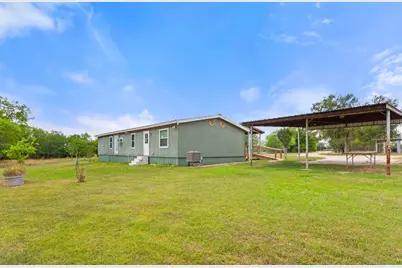 411 Fm 86 Highway, Red Rock, TX 78662 - Photo 18