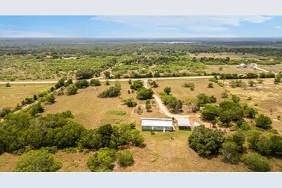 411 Fm 86 Highway, Red Rock, TX 78662 - Photo 10