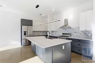 4701 Sara Dr, Austin, TX 78721 - Photo 2