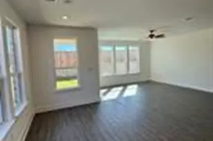 130 Sincere Dr, Kyle, TX 78640 - Photo 4