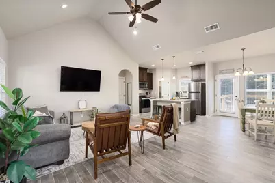 117 Lightning Bolt, Spring Branch, TX 78070 - Photo 2