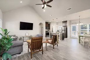 117 Lightning Bolt, Spring Branch, TX 78070 - Photo 2
