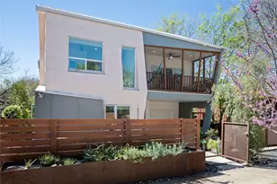 1903 E 17th St, Austin, TX 78702 - Photo 1