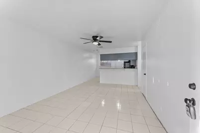 11103 Renel Drive #B, Austin, TX 78758 - Photo 4
