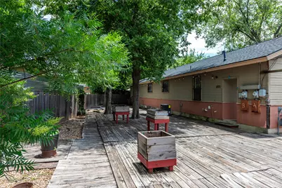 5006 Sara Drive #B, Austin, TX 78721 - Photo 16