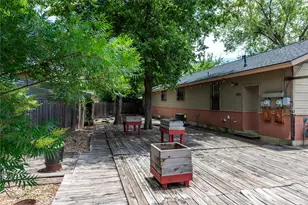 5006 Sara Dr, Austin, TX 78721 - Photo 16