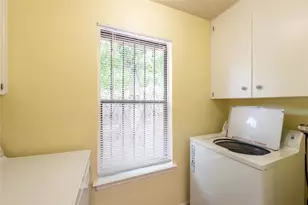 5006 Sara Dr, Austin, TX 78721 - Photo 10