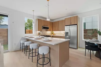 1157 Nickols Avenue, Austin, TX 78721 - Photo 10