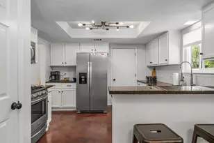 1602 Rock Creek Dr, Round Rock, TX 78681 - Photo 12