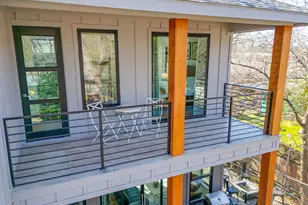 910 Tillery St, Austin, TX 78702 - Photo 26