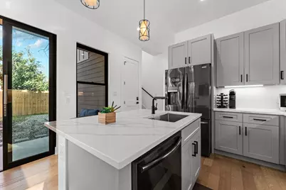 910 Tillery Street #B, Austin, TX 78702 - Photo 6