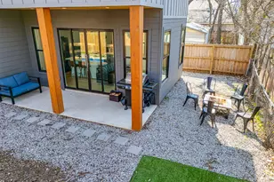 910 Tillery St, Austin, TX 78702 - Photo 26