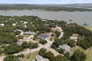 21408 Lakefront Dr, Lago Vista, TX 78645 - Photo 2