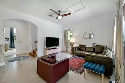 1002 Linden Street, Austin, TX 78702 - Photo 6