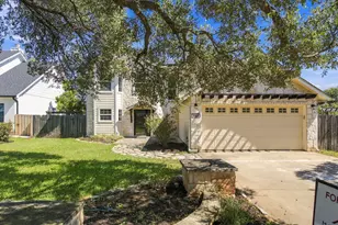 3902 Hawkshead Dr, Austin, TX 78727 - Photo 2