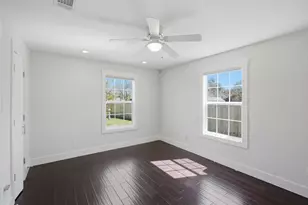 3902 Hawkshead Dr, Austin, TX 78727 - Photo 14