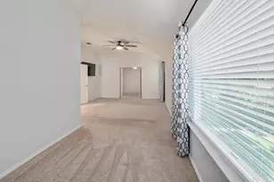 703 Ivy Ct, Round Rock, TX 78681 - Photo 22