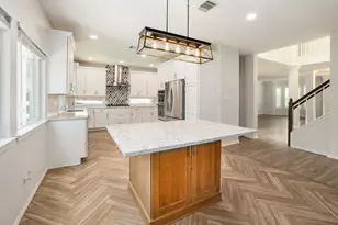 703 Ivy Ct, Round Rock, TX 78681 - Photo 4